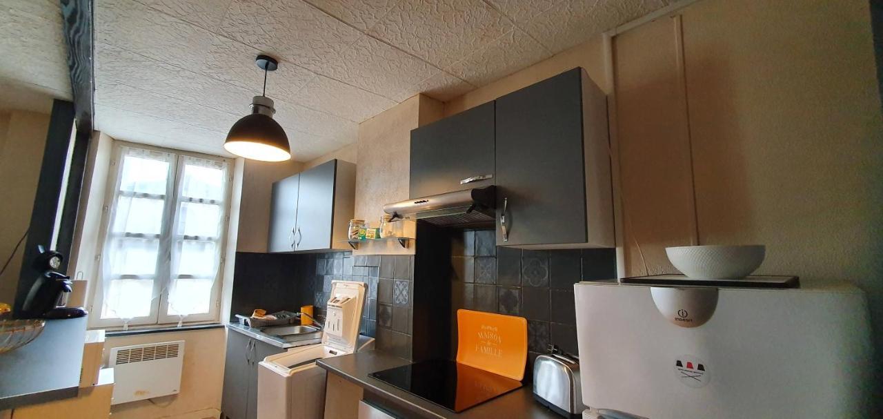 Au Coeur De La Barbacane ! Apt Avec Climatisation Apartamento Carcassonne Exterior foto